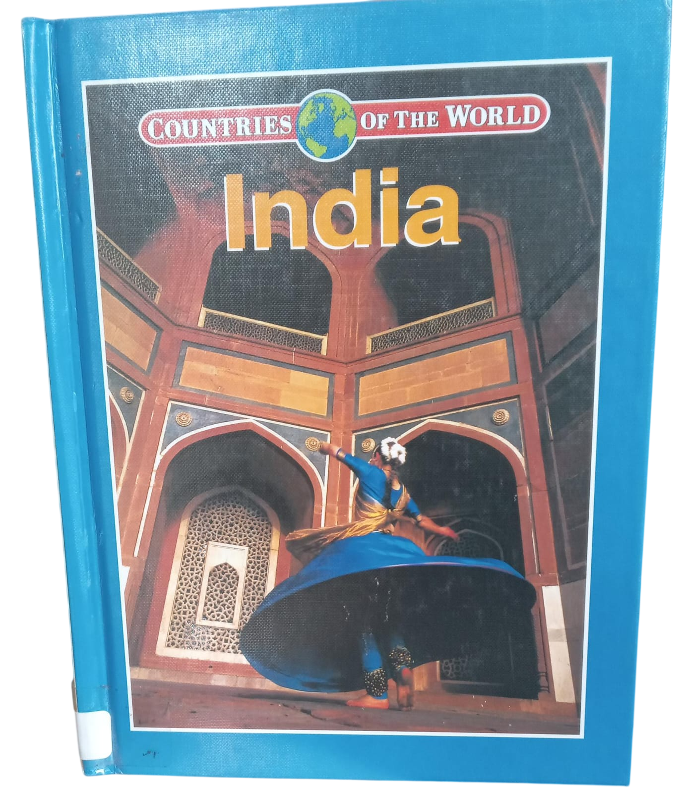 India (Countries of the World) Book By Sunandini Arora Lal