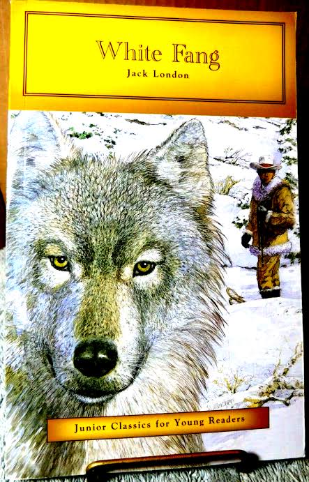 White Fang (Puffin Classics) book by Jack London